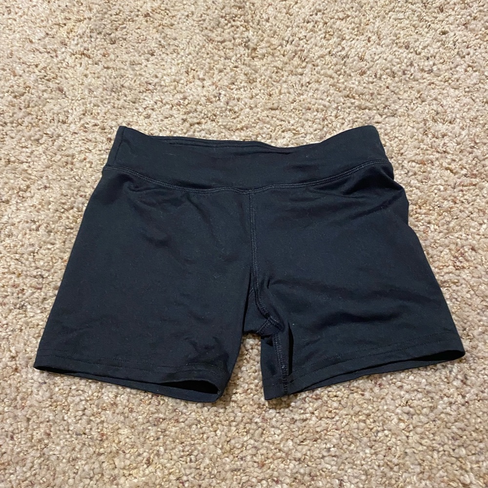 booty shorts 🍑